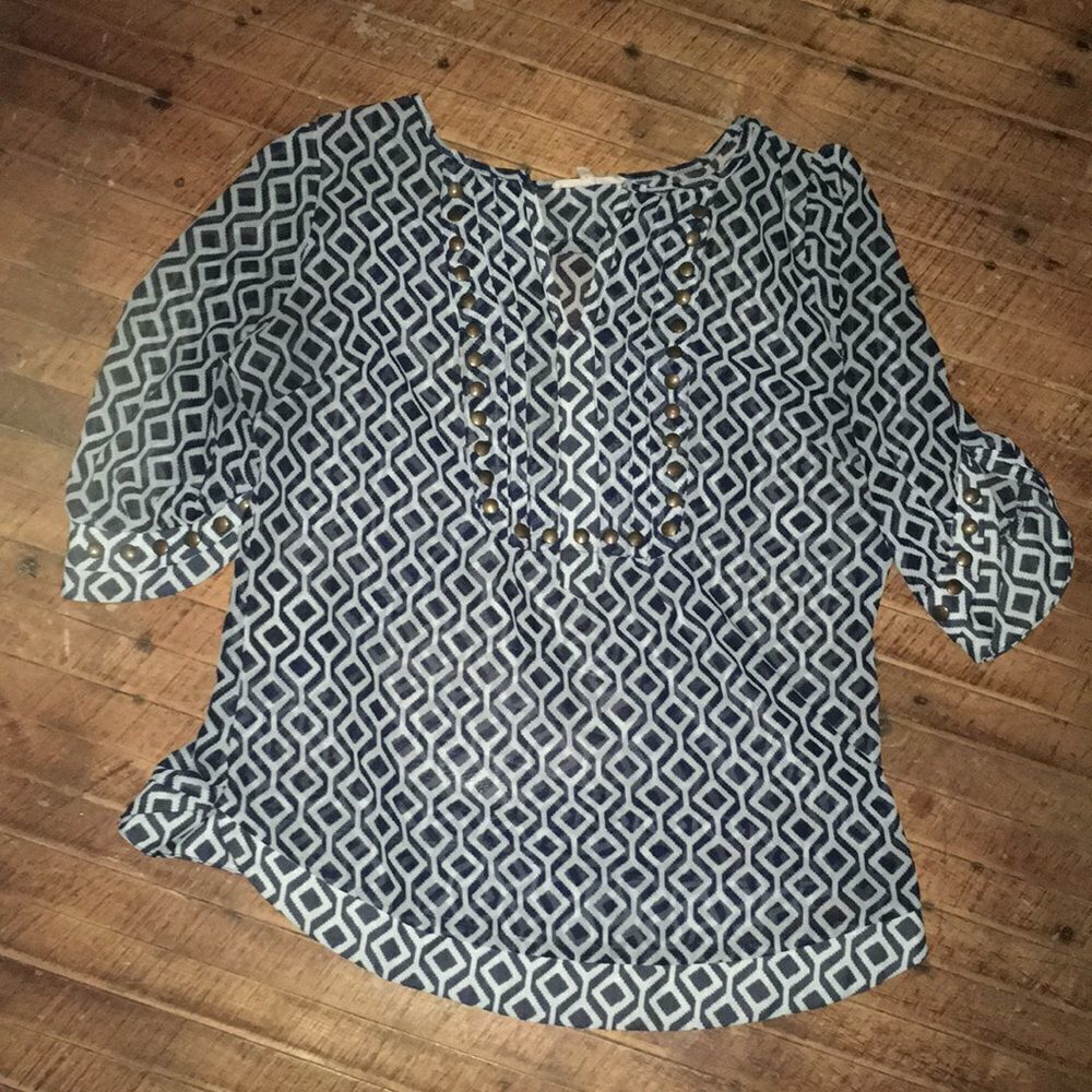 41 Hawthorn sheer diamond pattern, metal stud top